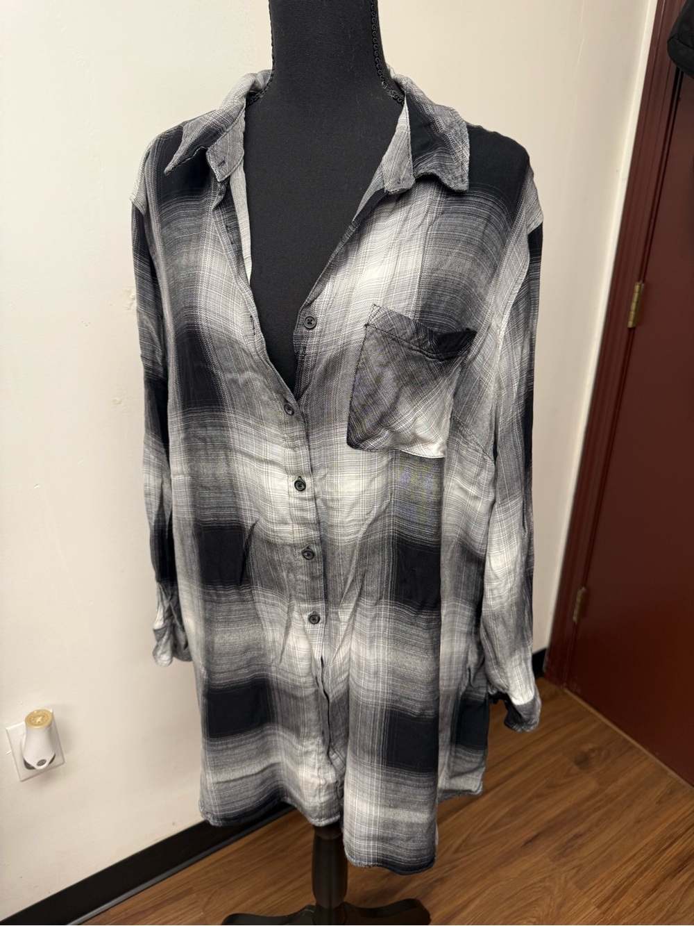 Ava & Viv Black & White Plaid Button-Up Tunic Shirt Plus Size 3X